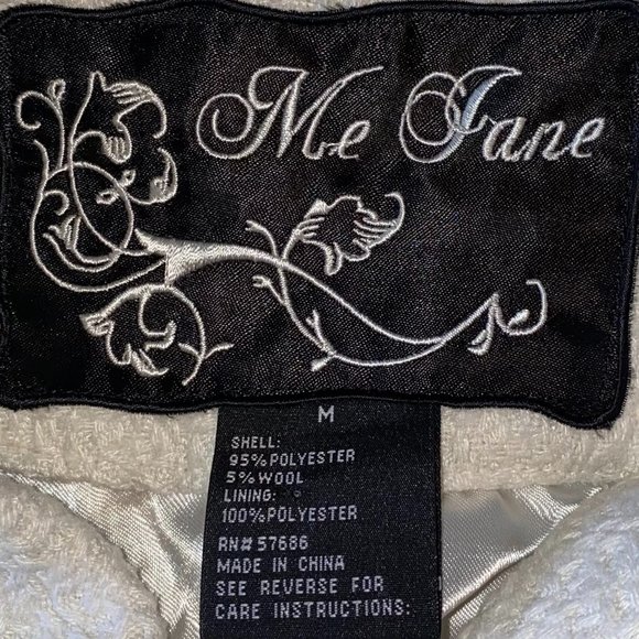 Me Jane Cream Faux Fur Polyester Coat Size Medium - Picture 5 of 6